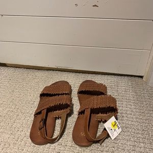 Splendid two strap sandals